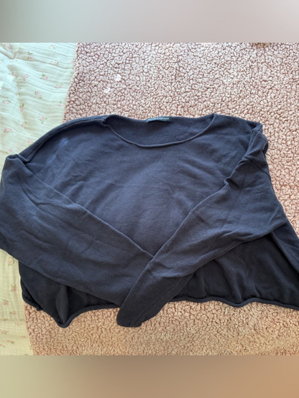 Brandy Melville navy blue long sleeve sweatshirt